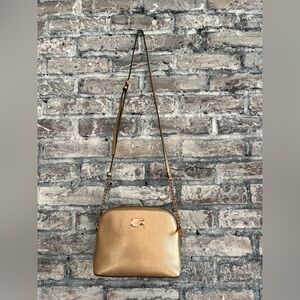 Michael Kors Metallic Rose Gold Crossbody Bag in great condition smoke/pet free